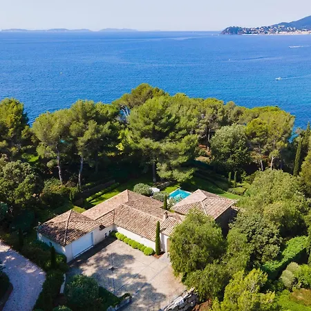 Cote Villa *